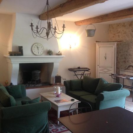 L'Abri Du Poete Bed & Breakfast Besse-sur-Issole Luaran gambar