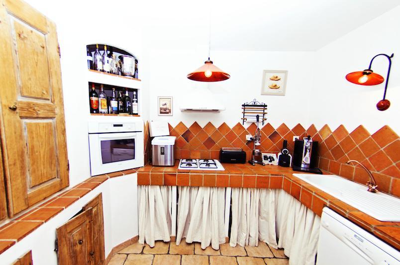 L'Abri Du Poete Bed & Breakfast Besse-sur-Issole Luaran gambar