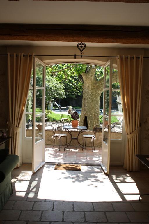 L'Abri Du Poete Bed & Breakfast Besse-sur-Issole Luaran gambar