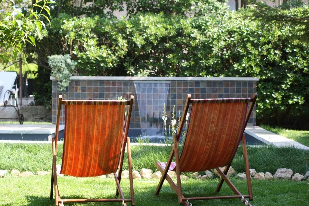 L'Abri Du Poete Bed & Breakfast Besse-sur-Issole Luaran gambar