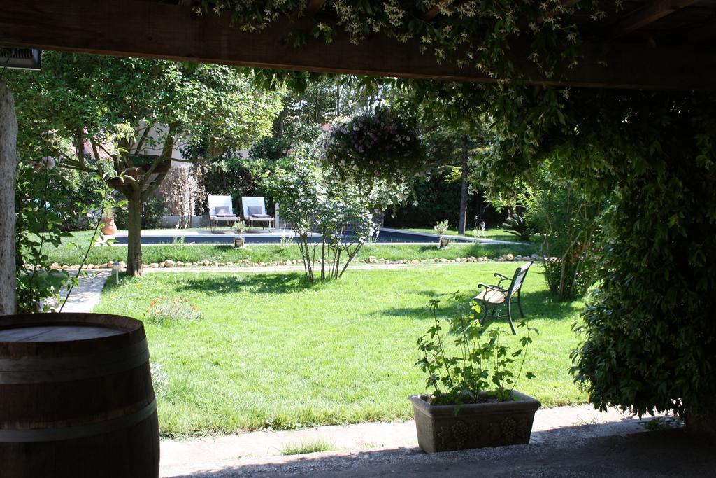 L'Abri Du Poete Bed & Breakfast Besse-sur-Issole Luaran gambar