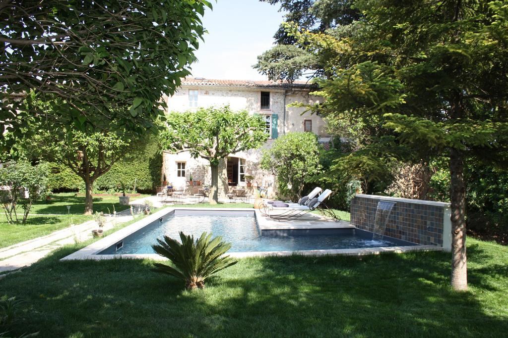 L'Abri Du Poete Bed & Breakfast Besse-sur-Issole Luaran gambar